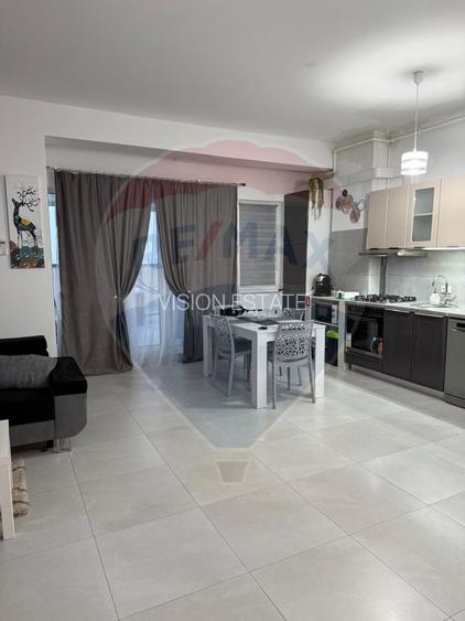 Apartament cu 2 camere de vânzare în zona Calea Bucuresti - 9