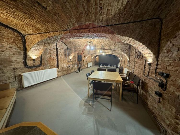 Spațiu de vanzare S.C.229 mp -zona centrala - 12