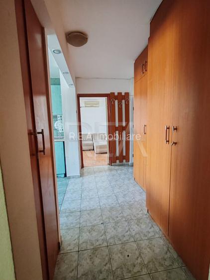 2 camere, decomandat, bloc din 1981, anvelopat-Gorjului,  Str Cetatea de Balta - 5