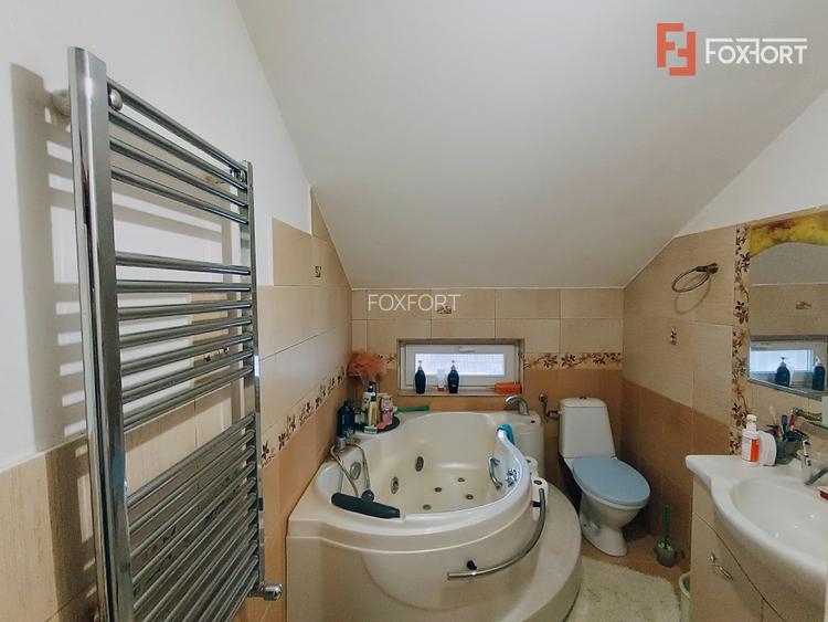 Duplex cu 4 camere, Parter + Mansarda, zona Giarmata Vii - 19