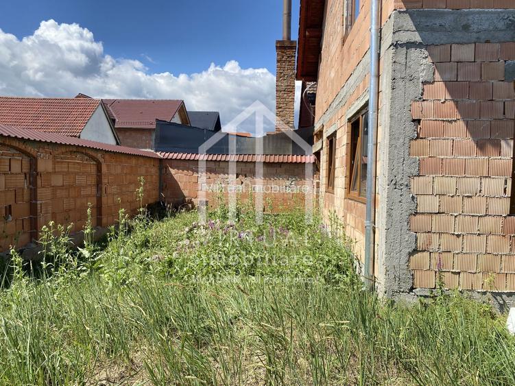 Casa individuala de vanzare in Cristian cu 5 camere de 112 mp - 6