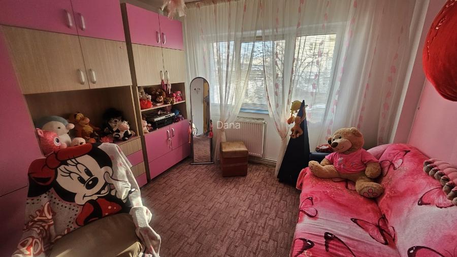 Apartament de vânzare  - 3