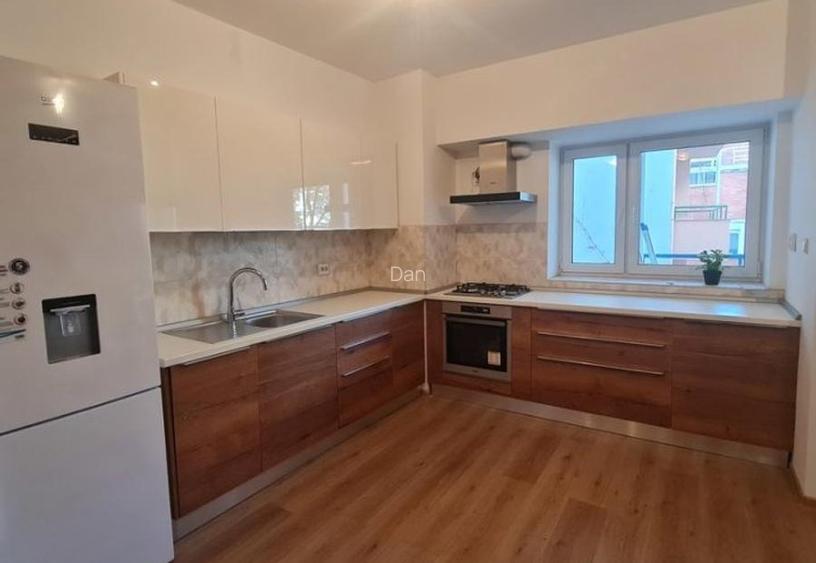 ZONA NORD - CARTIER FRANCEZ, 3 camere - 6
