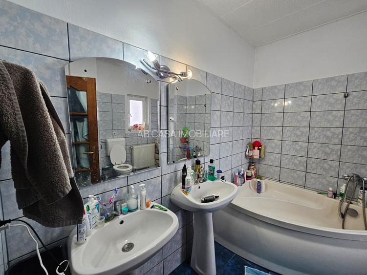 Casă individuală 7 camere, P+E+M, 2000, Timișoara, zona Dâmbovița, comision 0% - 20