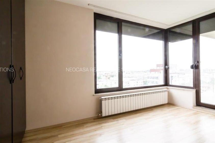 TRIPLEX PENTHOUSE CU VEDERE IMPRESIONANTA // TERASE 192 MP // 252 MP UTILI - 17