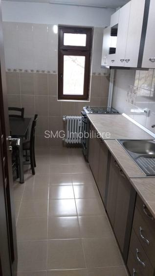 Apartament de închiriat cu balcon și lift, 2 camere - 11