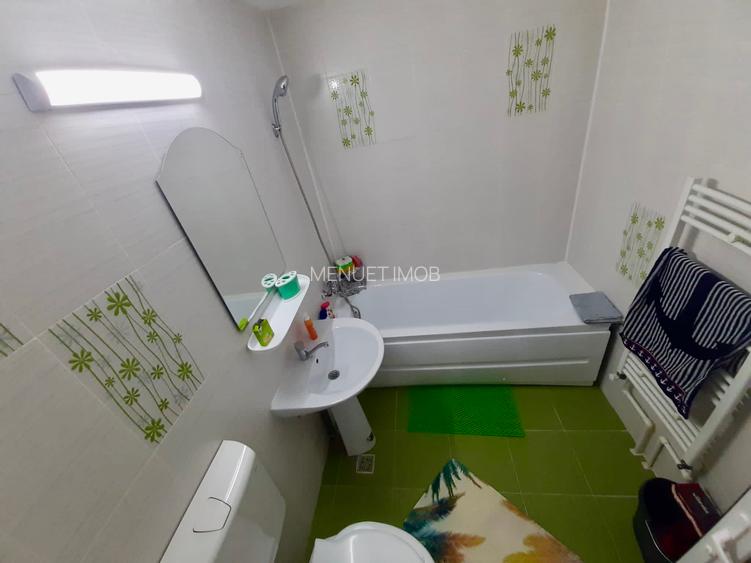 Apartament 2 camere,renovat,str.Podgoriilor - 11