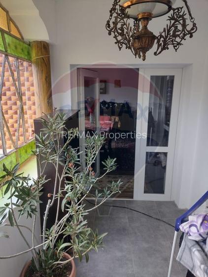 VanzareCasă 6 camere teren 1000mp Bâldana Tărtășești 25km de București - 6