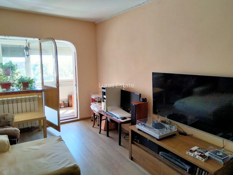 De vanzare – Apartament 4 camere, decomandat, zona ICIL - 6