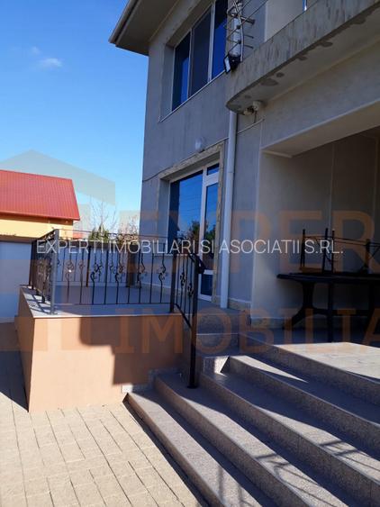 Pensiune cu 10 camere, de inchiriat, in Mamaia-Sat, zona LIDL - 15