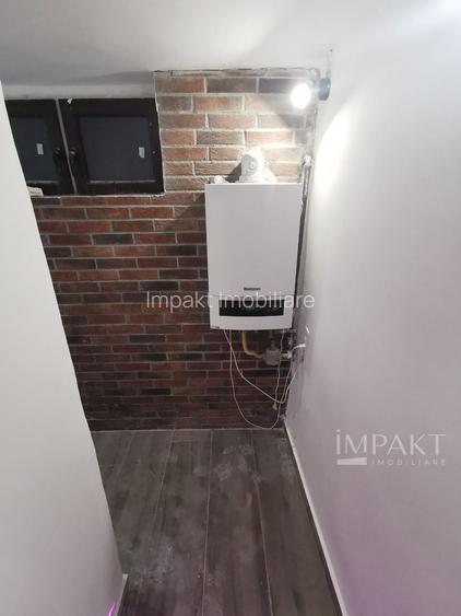 De vanzare -spatiu birouri 2 camere - Centru - 6