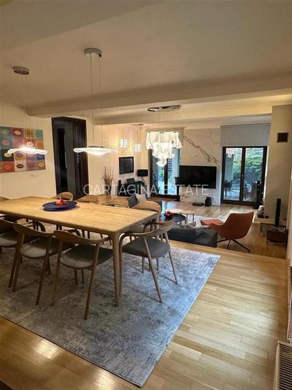 Vila eleganta P+1+M    Pipera   str Costache Radu - 12