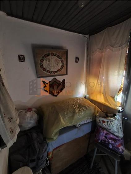 Casa tip parter cu teren generos zona Clondiru