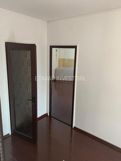 AFACERE LA CHEIE - SPALATORIE AUTO + BIROURI - 9