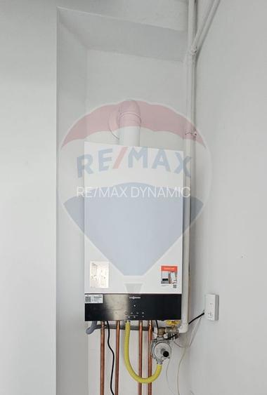 Spațiu comercial pe strada Elena Ghiba Birta - 5