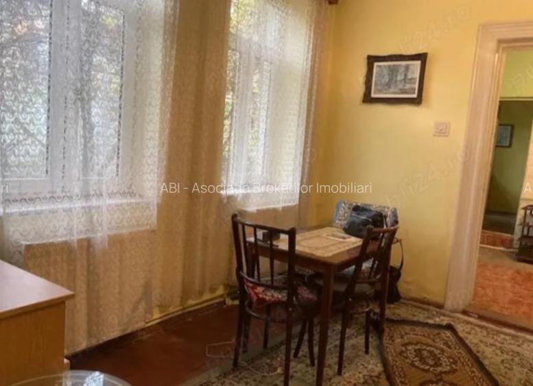 Eroii Revoluției metrou/Bld Pieptanari,teren 200mp D/16ml 185.000euro - 6