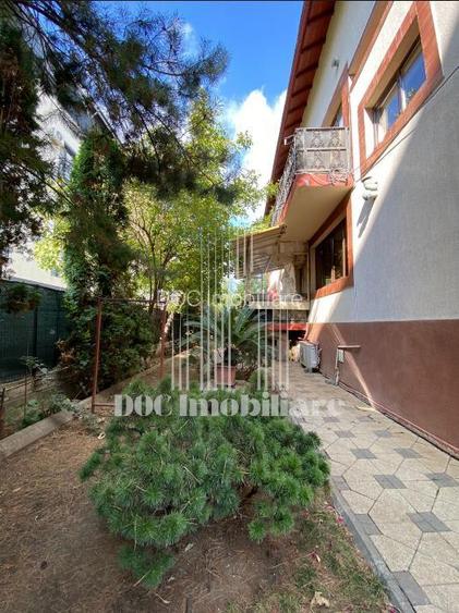 Vanzare vila 14 camereIBragadiruIIPiscinaISaunaISalaIComision 0% - 9