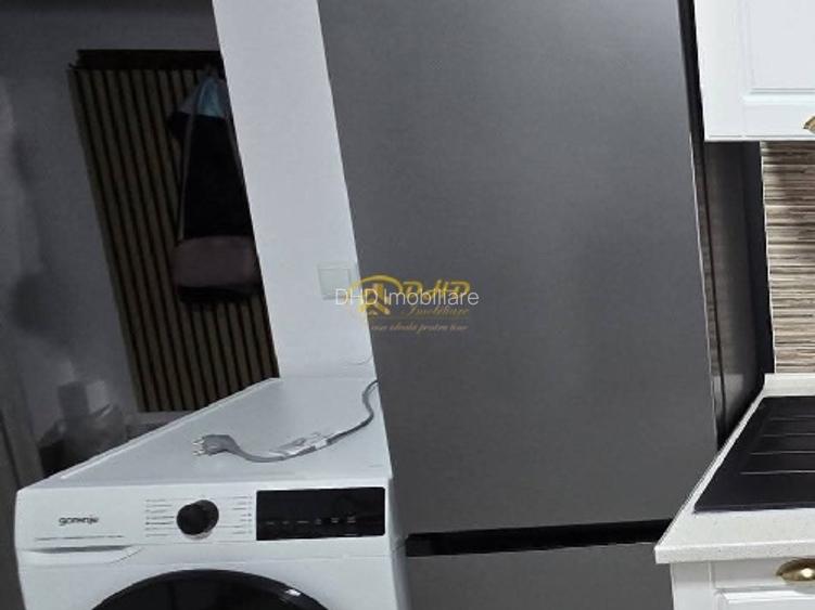 Garsoniera, Piata Unirii. - 5