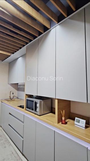 Apartament cu priveliste catre ape si parcare privata in White Tower Mamaia - 7