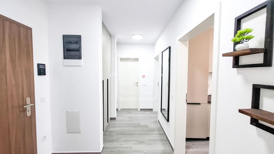 Design Modern Finisaje Calitative I Tractorul - 2