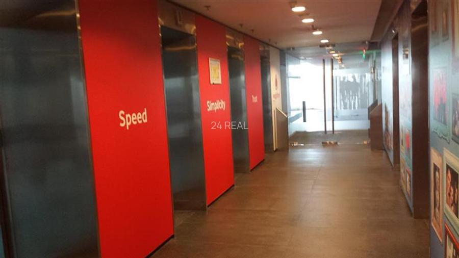 Inchiriere birouri in Charles de Gaulle Plaza - 9