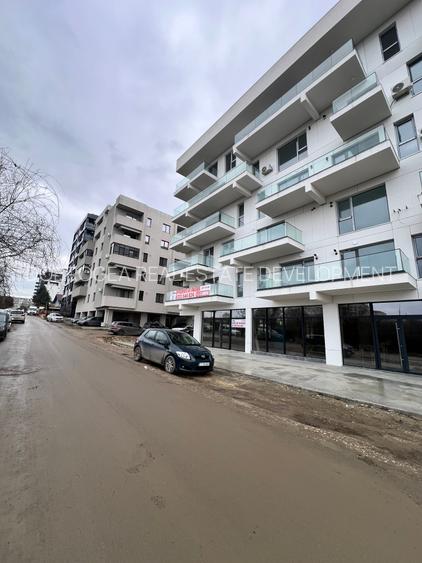 Campus -Universitate spațiu stradal de închiriat - 4