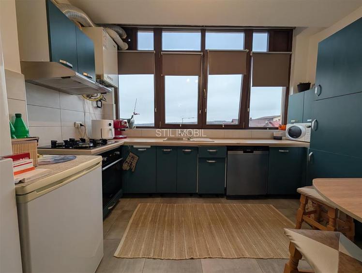 Apartament 3 camere, etaj 2, baie cu geam, bloc 2018, Cug Valea Adanca - 2