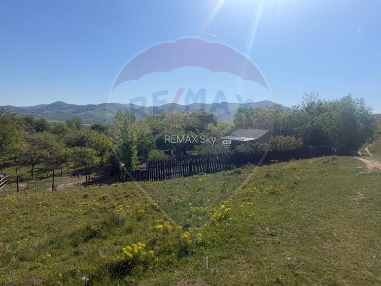 Teren extravilan 6.322 mp, împrejmuit, aproape de stadion Cugir, jud. - 3