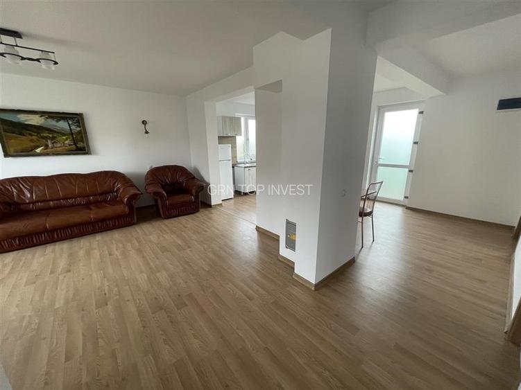 Casa individuala cu 3 camere si 2 bai in zona Strand - 2