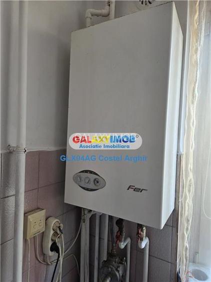 Vindem ap cu 2 cam decomandat in zona Brancoveanu , scoala 14 - 13