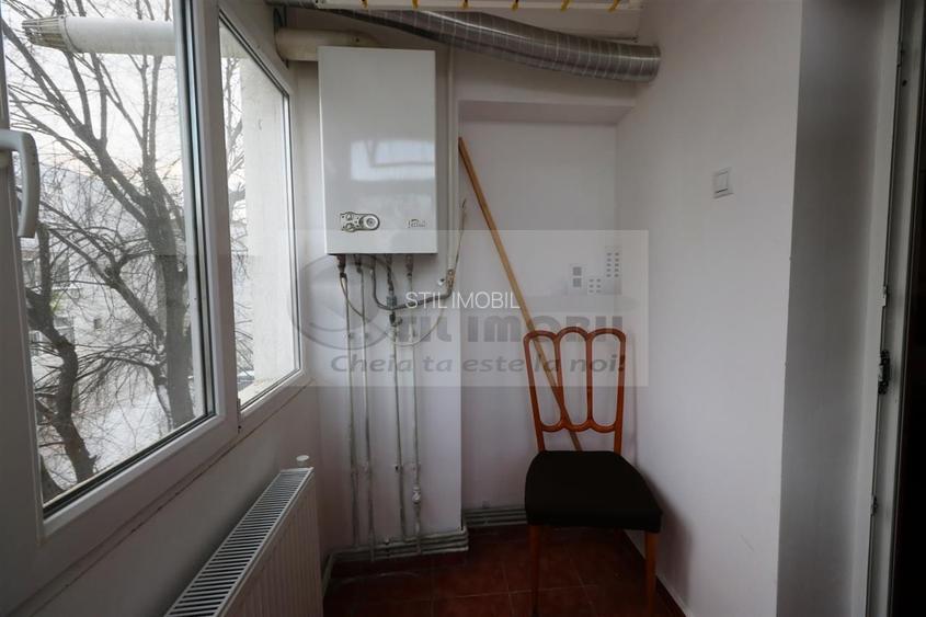 Apartament 2 camere Nicolina prima statie din Podu Ros - 16