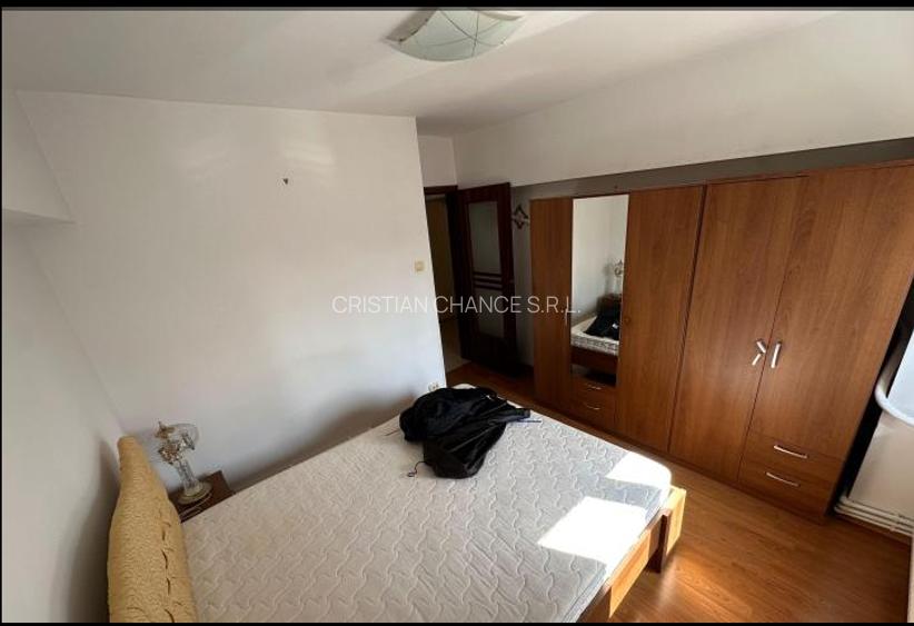39842  Apartament 2 camere Tomis 2 - 3