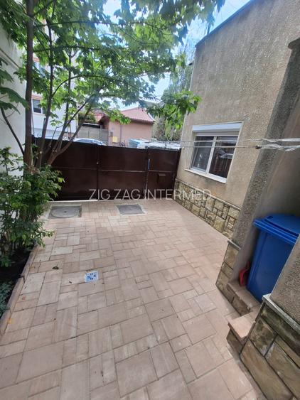 Zona Trocadero , imobil 90 mp., IDEAL BIROURI, curte - 2