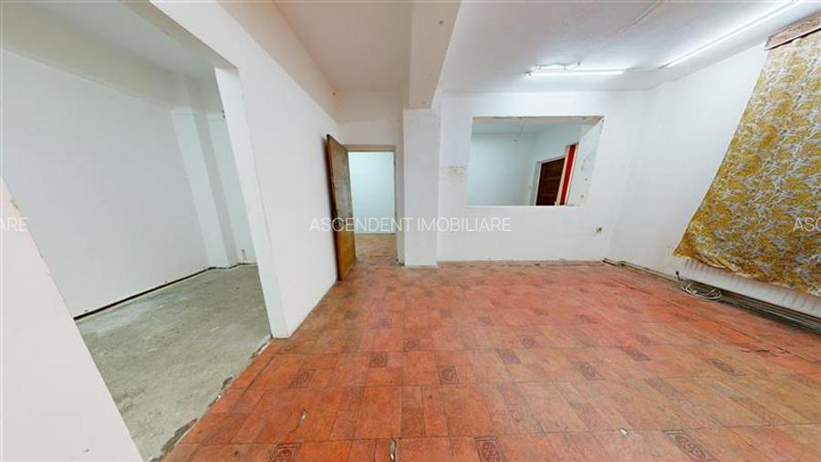 FILM! Imobil cu 2 camere si garaj propriu: potential si acces facil, Central, Br - 5