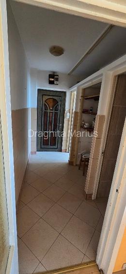 Vânzare apartament 2 camere et2 semidecomandat vis a vis de Carrefour - 3