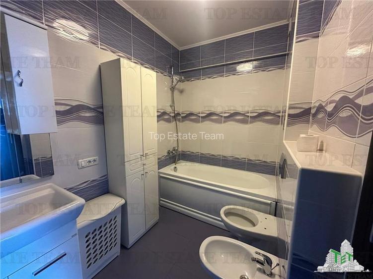 Apartament 3 camere cu loc de parcare, scoala nr 179 in zona Damaroaia - 6