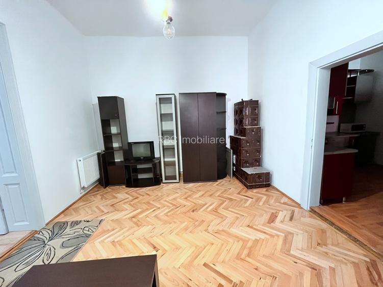 Casa lipita 4 camere complet renovata Gruia - 10
