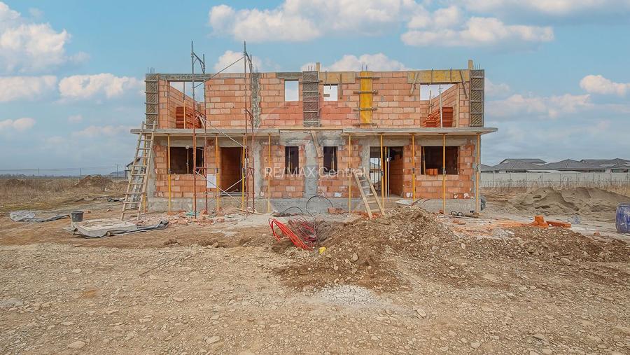 Duplex nou în Cartierul Izvor – 4 camere, terasă și curte generoasă - 2