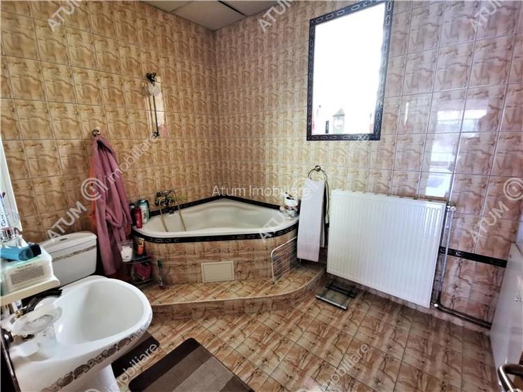 Casa cu 4 camere si 700 mp teren in Sibiu zona Orasul de Jos - 9