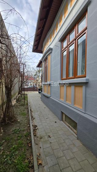 Vila deosebita - zona Tomis II , D + Parter +mansarda (foisor)+ teren 274 mp - 5