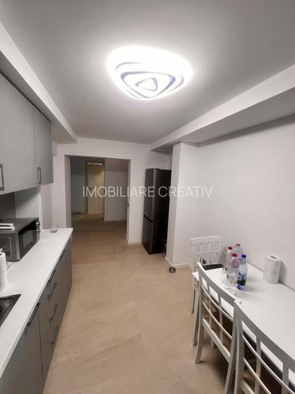 Apartament 3 camere de vanzare in Decebal - 36