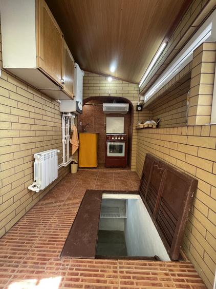 ZONA CENTRALA-CASA 4 CAMERE SUPRAFATA UTILA 89 MP. panouri fotovoltaice