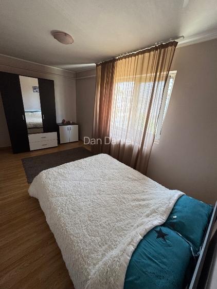 Direct Proprietar vand apartament in Zona Dacia - 2