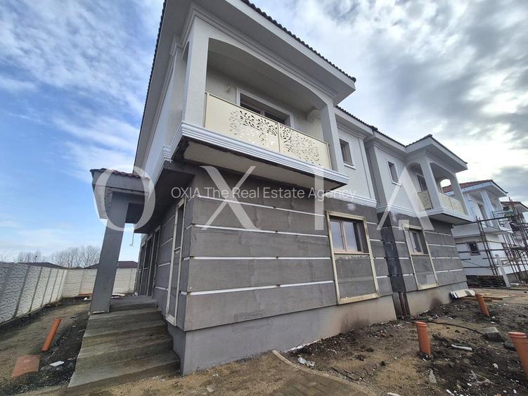 AX1187 Mosnita Noua, 1/2 Duplex Despartit Prin Camera Tehnica - 2