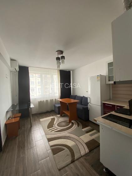 Apartament cu 2 camere, etajul 2/4, zona Podu Ros - 3