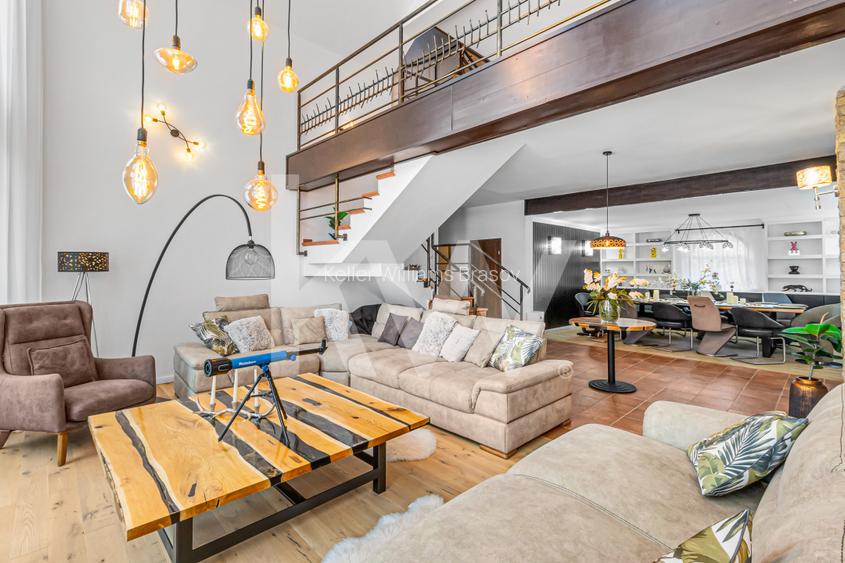 Vila spectaculoasa langa Castelul Bran cu piscina si crama COMISION 0% - 16