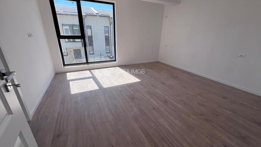 Complex rezidențial de vile individuale și duplexuri | Circuit închis | 220 mp - 13