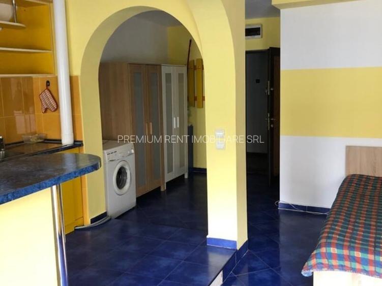Calea Vitan, garsoniera, etaj 2, stradal, mobilata, utilata, 300 euro - 3