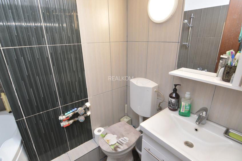 VANZARE APARTAMENT 3 CAMERE B.DUL LIBERTATII - PARLAMENT – IZVOR- COMISION 0 % - 31