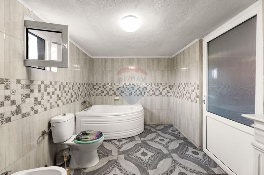 CASĂ CU 3 CAMERE + CASĂ LA ROȘU | TEREN 2056 MP | IRATOȘU - 9